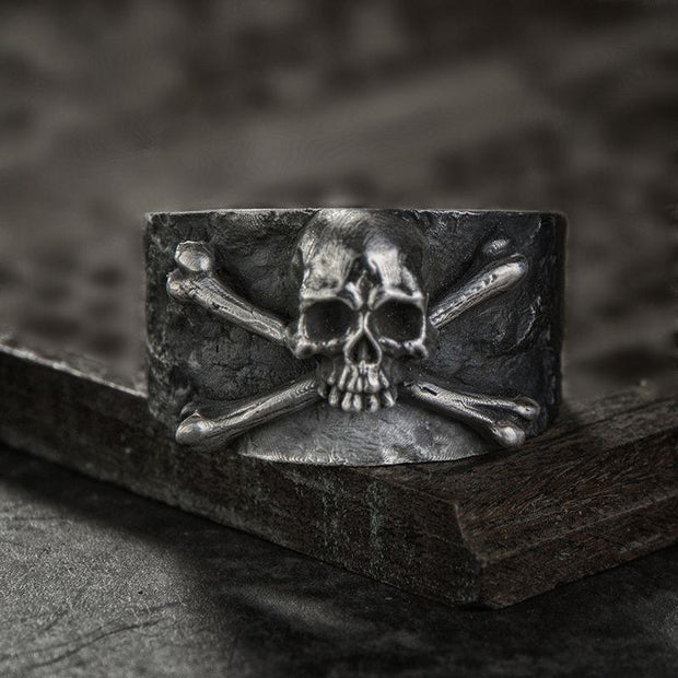 Skull head sterling Black Copper Ring