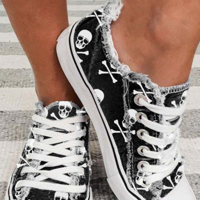 Women's Skull & Bones 3D Printed Denim Canvas Shoes
