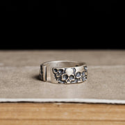 Old-fashioned Sterling Silver Skull Ring