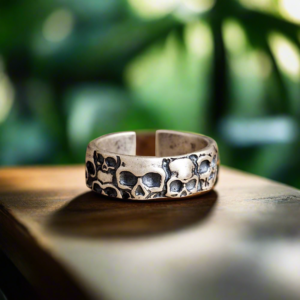 Old-fashioned Sterling Silver Skull Ring