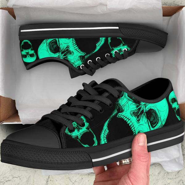 Skull Pattern Low Top Black Soled Canvas Shoes Casual Sneaker