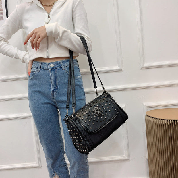 Skull Bag Rivet Large Capacity Shoulder Bag Pillow Bag