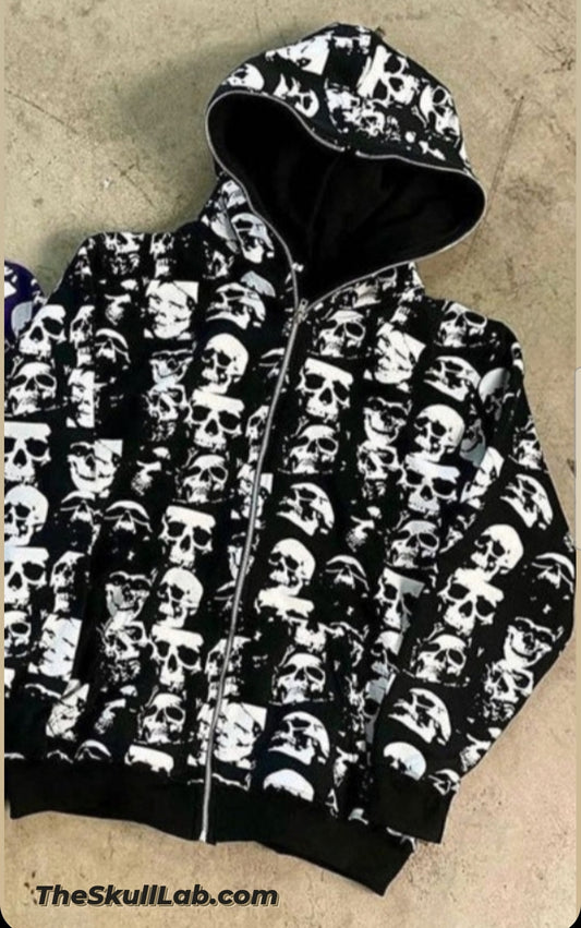 Skull Printed Zipper Sweater Stylish Streetwear in Black & White
