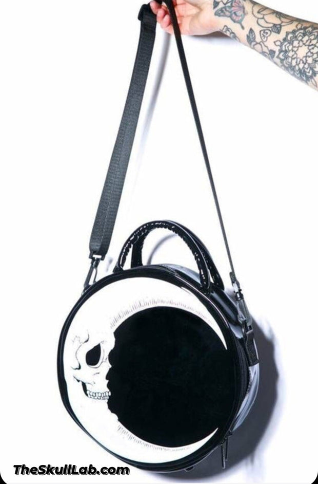 Meniscus Skull Moon Round Diagonal Leather Bag